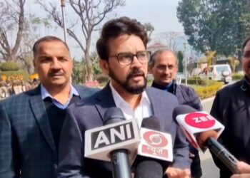 कांग्रेस का हाथ सदा राष्ट्रद्रोहियों के साथ क्यों?  कर्नाटक विधानसभा में पाकिस्तान ज़िंदाबाद के नारे लगाने वालों को क्यों बचा रही थी कांग्रेस?  क्या ऐसी राष्ट्रविरोधी ताकतों को सोनिया-खरगे का संरक्षण प्राप्त है?