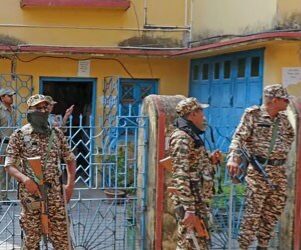 शिक्षक भर्ती घोटाला : TMC मंत्री चंद्रनाथ सिन्हा के घर ED का छापा, 40 लाख कैश बरामद; जांच के लिए फोन भी किया जब्त