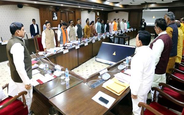 देव-स्थानों के विकास के लिए धर्मस्व, राजस्व और संस्कृति विभाग की मंत्रिमंडलीय उप समिति गठित की जाएगी- मुख्यमंत्री डॉ. यादव