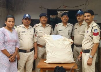 रंगनाथनगर कटनी क्षेत्र में 10 किलो 500 ग्राम गांजा तस्कर को पुलिस ने किया गिरफ्तार