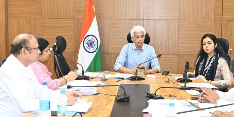 कलेक्टर की अध्यक्षता में गेहूं उपार्जन को लेकर बैठक संपन्न