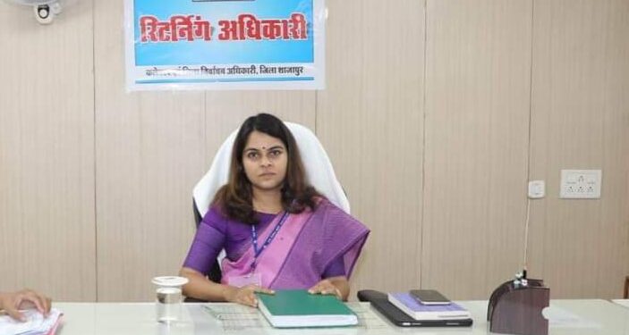 मतदान प्रशिक्षण के लिये आने वाले कर्मी अपने साथ इपिक कार्ड एवं बैंक खाते की जानकारी लाये