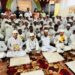 केन्द्रीय जेल नर्मदापुरम खंड-अ एवं खंड-ब में निरूद्ध बंदियों को आर्ट ऑफ लिविंग संस्थान द्वारा सुदर्शन क्रिया के माध्यम से योग प्रशिक्षण कार्यक्रम में योग प्राणायाम तथा आध्यात्मिक शिक्षा दी गई।