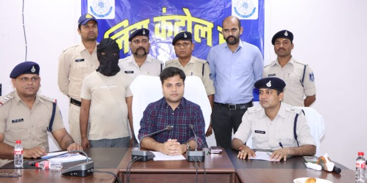 पुलिस थाना विजयराघवगढ़ जिला कटनी 48 घंटे के अंदर विजयराघवगढ़ पुलिस ने किया अंधी हत्या का खुलासा अबोध मासूम बालक का हत्यारा गिरफ्तार
