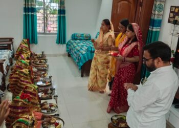 *डोंगरगढ महानवमी के अवसर पर विष्णु लोधी ने किया कन्या पूजन*