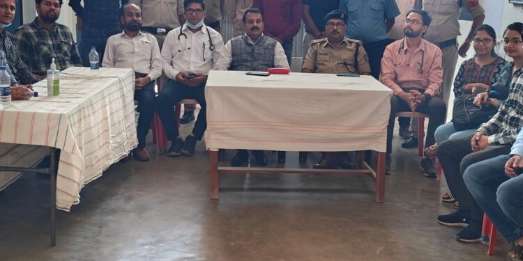 जिला जेल छिंदवाड़ा व उपजेल अमरवाड़ा में विशेष स्वास्थ्य शिविर संपन्न*