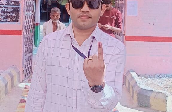 *विजयराघवगढ़ न्याय व्यवस्था के मुखिया ने किया अपना मतदान और सभी को मतदान करने की अपील*