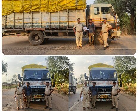 *लाखों रुपए की अंग्रेजी शराब बरामद* *कुठला पुलिस ने वाहन चेकिंग के दौरान पकड़ी 1100 पेटी अंग्रेजी शराब*
