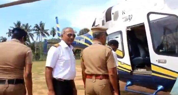 नीलगिरी (तमिलनाडु)  कांग्रेस नेता राहुल गांधी के हेलीकॉप्टर की तलाशी, चुनाव आयोग के फ्लाइंग स्क्वाड के अधिकारियों ने की जांच,