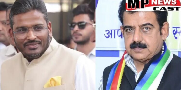 कांग्रेस को बड़ा झटका, अक्षय कांति बम वापस लिया नामांकन; BJP विधायक मेंदोला के साथ गए थे