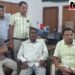 वन परिक्षेत्र कार्यालय में डिप्टी रेंजर राजेंद्र कुमार नागवंशी और रेंजर श्रेयांश जैन को 12 हजार रुपए की रिश्वत लेते रंगे हाथों पकड़ा