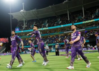 फाइनल के सबसे छोटे स्कोर को चेज कर तीसरी बार विनर बनी KKR, एकतरफा मुकाबले में SRH को दी 8 विकेट से शिकस्त