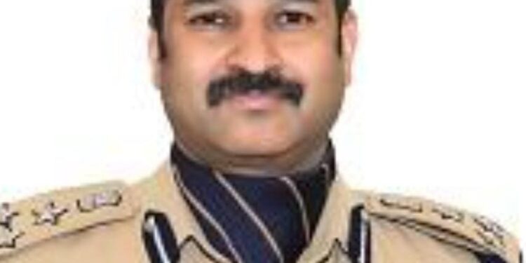 5 पुलिस कर्मियों को किया निलंबित, 7 को किया लाइन हाज़िर पासपोर्ट में धनउगाही और लापरवाही पर एक्शन