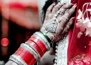 नौकरानी के लिए करा दी पति की दूसरी शादी,