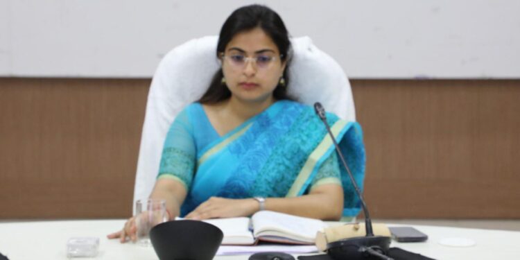 अवैध शराब का परिवहन करने वाले वाहनों को राजसात करने के दिए आदेश : न्यायालय कलेक्टर सोनिया मीना