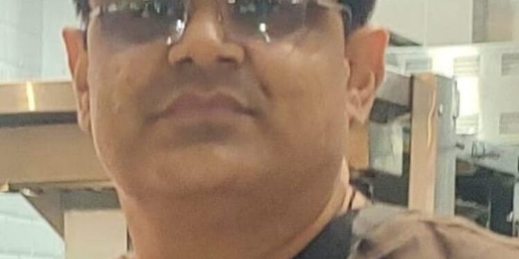 *अधिवक्ता परिषद जिला कटनी के सदस्य एवम नगर के प्रतिष्ठित अधिवक्ता श्री संजय चतुर्वेदी जी का सेंट्रल पब्लिक नोटरी पद पर हुआ चयन*