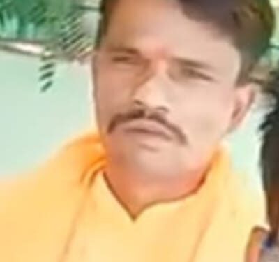 संदिग्ध परिस्थितियों में युवक का पेड़ से लटकता मिला शव
