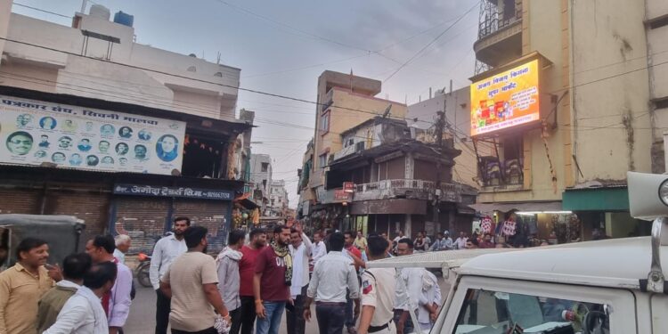 शहर में मुख्य बाजार चौराहों से अतिक्रमण हटाने सहित सिंगल प्लास्टिक के उपयोग पर जुर्माने की कारवाही…