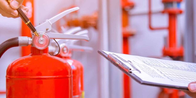 *नगर निगम क्षेत्र अंतर्गत विभिन्न सार्वजनिक स्थलों के फायर सेफ्टी जांच हेतु चलेगा अभियान, निगमायुक्त विनोद कुमार शुक्ल द्वारा जारी किया गया आदेश*