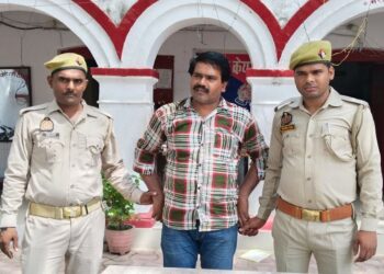 *थाना इंदरगढ़ पुलिस द्वारा एक अभियुक्त मय एक अदद देशी तमंचा 315 बोर मय 2 अदद जिंदा कारतूस 315 बोर के साथ गिरफ्तार किया गया।*