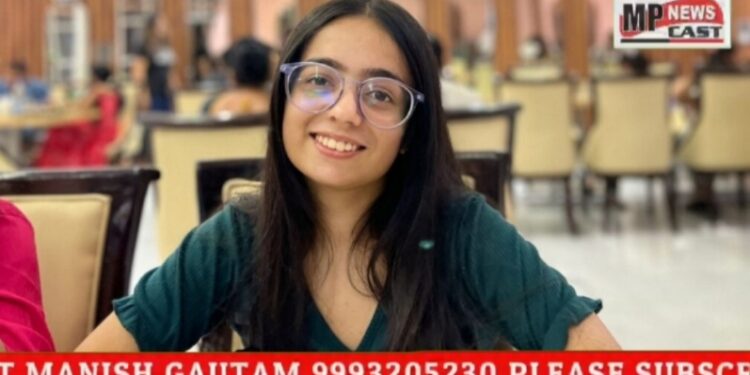गरिमा गंगवानी ने सीबीएससी बोर्ड परीक्षा में बारहवीं क्लास मे 94 प्रतिशत अंक हासिल कर पिता अशोक गंगवानी का नाम किया रोशन