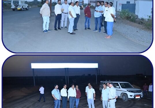 *निगमायुक्त विनोद कुमार शुक्ल द्वारा ट्रांसपोर्ट नगर की व्यवस्थाओं के संबंध में आहूत की बैठक, स्थल निरीक्षण करके दिए आवश्यक निर्देश*