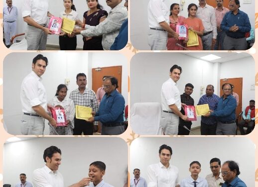 कलेक्टर श्री प्रसाद ने नवोदय विद्यालय बड़वारा के सीबीएससी परीक्षा में उत्कृष्ट प्रदर्शन करनें वाले छात्रों को दी बधाई