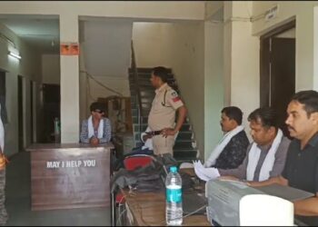 अमानगंज नगर परिषद अध्यक्ष सारिका खटीक रिश्वत लेती रंगे हाथों गिरफ्तार