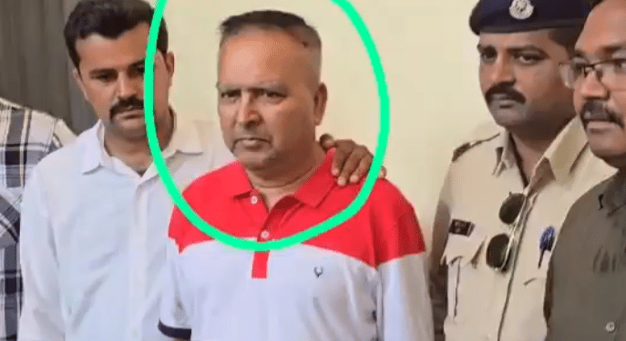 इंदौर नगर निगम में 125 करोड़ के घोटाले का मामला देखें VIDEO