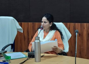 नामांकन, उपस्थिति तथा गुणवत्ता पर फोकस करें – डॉ. सिडाना  कलेक्टर ने की शैक्षणिक गतिविधियों की समीक्षा