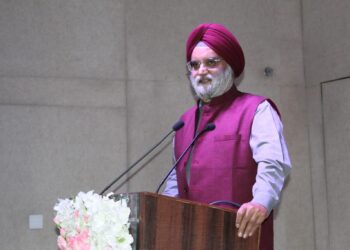 जन समुदाय को न्‍याय प्रदान कराना ही है, अभियोजन का कर्तव्‍य – जस्टिस अहलूवालिया अभियोजन अधिकारी प्रशिक्षण प्राप्‍त कर प्रदेश की पुलिस को नवीन संहिता पर दे रहे हैं प्रशिक्षण