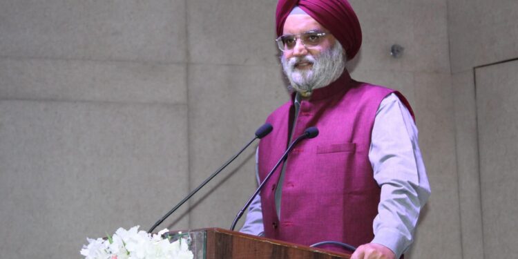 जन समुदाय को न्याय प्रदान कराना ही है, अभियोजन का कर्तव्य – जस्टिस अहलूवालिया अभियोजन अधिकारी प्रशिक्षण प्राप्त कर प्रदेश की पुलिस को नवीन संहिता पर दे रहे हैं प्रशिक्षण