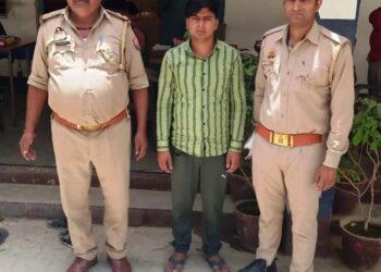 *थाना तालग्राम पुलिस द्वारा सोशल मीडिया पर अमर्यादित व भड़काऊ पोस्ट करने वाले अभियुक्त को गिरफ्तार कर भेजा जेल।*