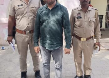*थाना छिबरामऊ पुलिस द्वारा मु0अ0स0 330/2024 से संबंधित वांछित अभियुक्त को गिरफ्तार कर भेजा गया जेल।*