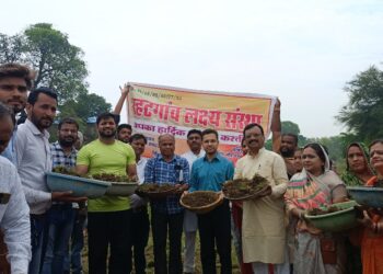 *जल गंगा संवर्धन अभियान अंतर्गत रहटगांव लक्ष्य संस्था द्वारा किया श्रमदान एवं पौधरोपण*