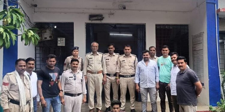 थाना प्रभारी मनोहर सिंह जगेत व उनकी टीम द्वारा असमाजिक तत्व पर बड़ी कार्यवाही…!