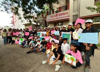 *”हमसे है हमारा पर्यावरण” अभियान हरदा जिले में महिलाओं और लड़कियों को सशक्त बना रहा है*