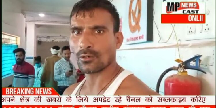 टाटा फाइनेंस सिजिंग कंपनी की गुंडागर्दी वाहन मालिक नें लगाया आरोप मारपीट कर लूटे पैसे, वाहन के तोड़े कांच, घायल का जिला अस्पताल मे इलाज जारी सुनिऐ वाहन मालिक की जुबानी