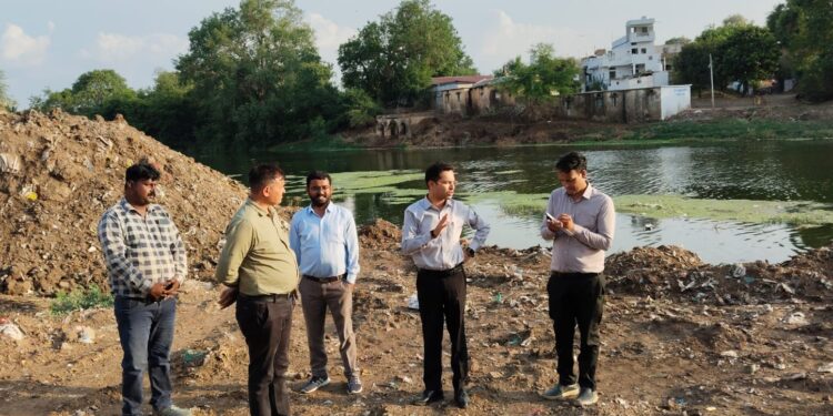 *कलेक्टर श्री सिंह ने योग दिवस कार्यक्रम आयोजन की तैयारियो का जायजा लिया*