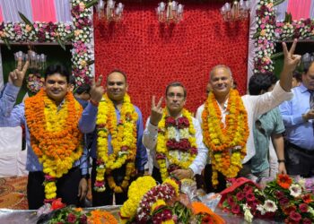  🔅मध्यप्रदेश अभियोजन संघ के अध्यक्ष बने डीपीओ राजेंद्र उपाध्याय  भोपाल के मानस भवन आयोजित हुआ चुनाव कार्यक्रम
