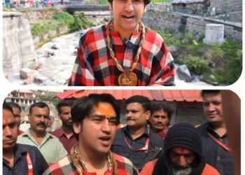 *बद्रीनाथ महात्म्य कथा के प्रथम दिवस के पूर्व पूज्य सरकार द्वारा सभी भक्तों को संदेश* *बद्रीनाथ धाम में पत्रकारों के सवाल का जवाब देते पूज्य सरकार*