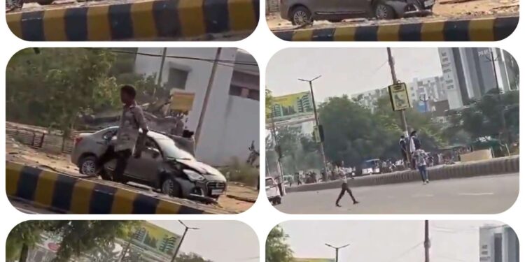 वायरल VIDEO देखे दो गैंग के बीच 100 राउंड फायरिंग। आमने सामने चलती रही गोलियां। बिल्डर ने प्लॉट कब्जे के लिए भाड़े के गुंडे भेजे