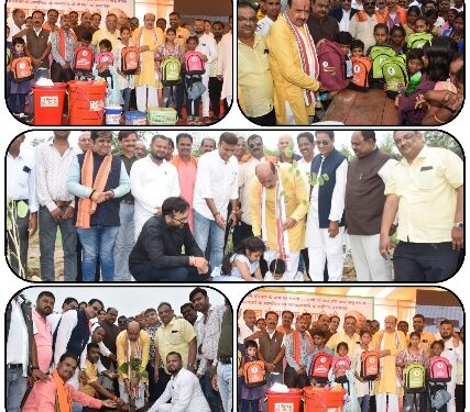 आज एक पौधा मां के नाम पर वृहद पौधारोपण, काॅपी एंव बस्ता वितरण किया । खिलौना, दवाई एवं किताब बैंक का शुभारंभ कर मनाया गया स्व. दादा ईश्वरदास रोहाणी जी का 78वां जन्मदिवस।