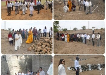ग्राम खोरियाएमा में जल गंगा संवर्धन अभियान के तहत कलेक्टर ने पत्थर रखकर कन्टूर बोल्डर बण्ड के निर्माण का शुभारंभ किया जल संरचनाओं के गहरीकरण का कार्य ग्राम पंचायतें अपने स्तर पर जन सहयोग से कराएं