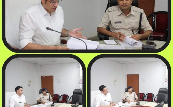 कलेक्टर श्री अवि प्रसाद की अध्यक्षता में पशुपालन एवं डेयरी विकास विभाग की बैठक में हुए कई अहम निर्णय  ◼️कलेक्टर ने पशु क्रूरता और अत्याचार पर रोक लगाने व्यापक प्रचार- प्रसार के दिए निर्देश