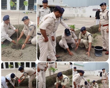 केन्द्रीय जेल सागर में 11 फलदार वृक्ष अधिरोपित किये