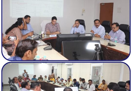 *जिला निर्वाचन अधिकारी ने प्रेस कॉन्फ्रेंस में दी मतगणना की व्यवस्थाओं की जानकारी देखिऐ VIDEO*