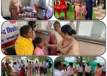 डॉ. सलोनी सिडाना ने दस्तक अभियान के शिविर में बच्चों का स्वास्थ्य परीक्षण किया  मंडला जिले के समस्त स्वास्थ्य केन्द्रों में दस्तक अभियान जारी