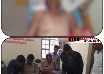 बेटे ने पिता को चाकू मारकर मौत के घाट उतारा, VIDEO