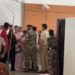 देखे VIDEO,चंडीगढ़ एयरपोर्ट पर कंगना राणावत को CISF की महिला सुरक्षा कर्मी ने थप्पड़ मार दिया